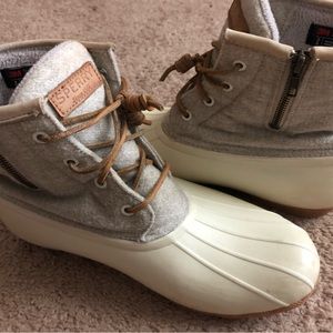 Sz 10 Womens Sperry boot